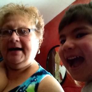 Meet your Posher, Sandy